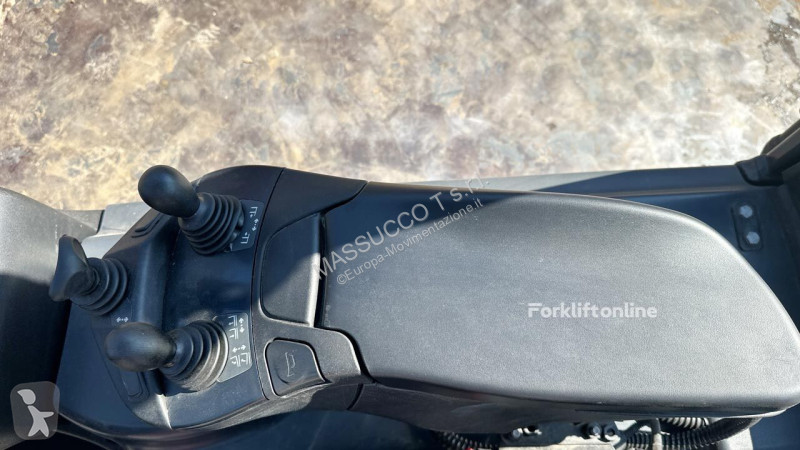 Carrello elevatore Linde E16-02