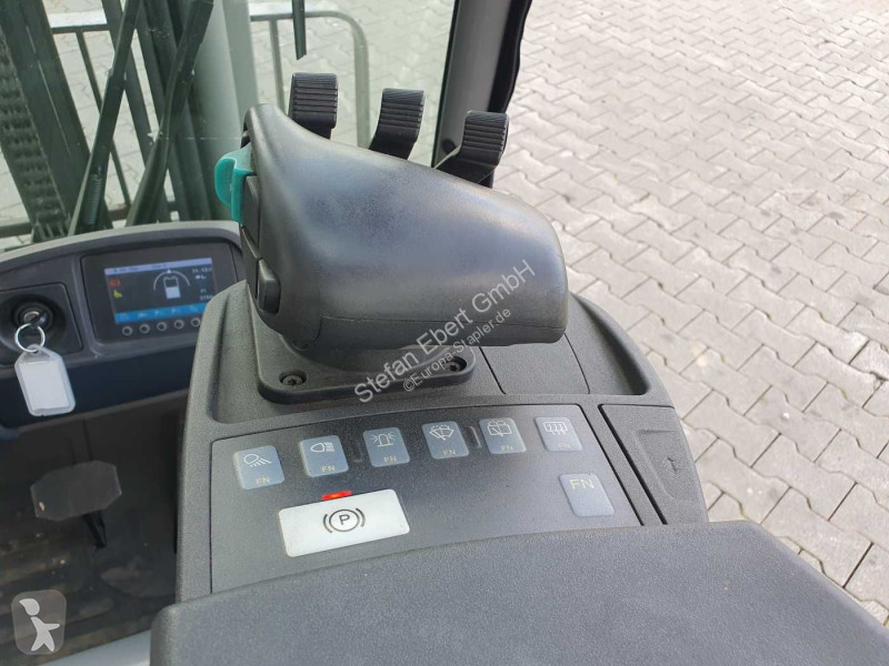 رافعة شوكية Jungheinrich EFG 215 / Triplex:...