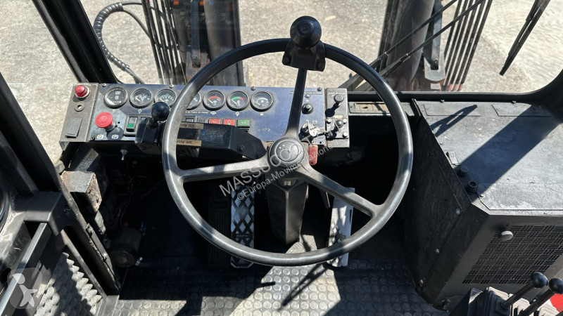 رافعة شوكية Svetruck 12-120 35