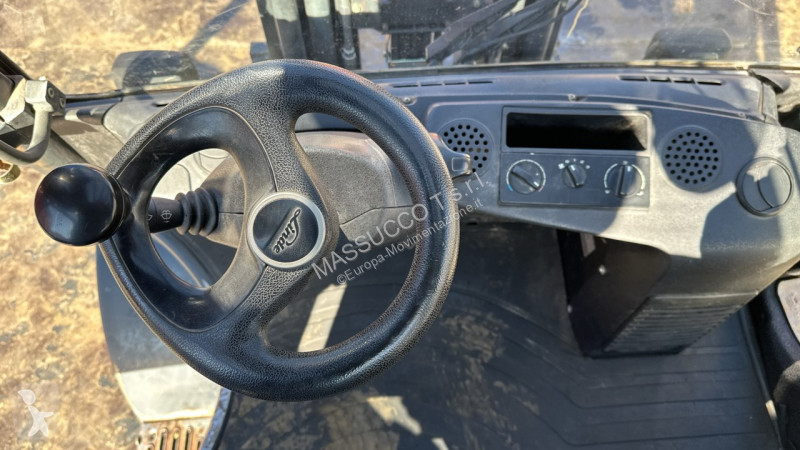 Автопогрузчик Linde 01