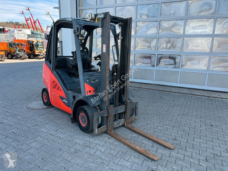 رافعة شوكية Linde D-02/600 / 3m /  5.145h / Diesel