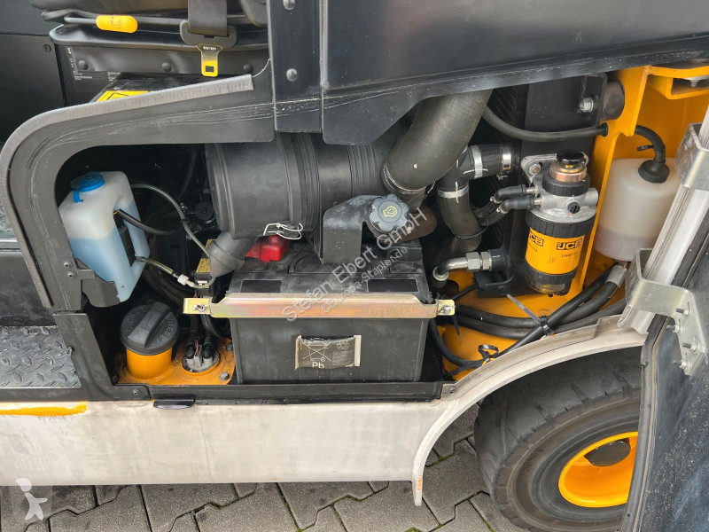 رافعة شوكية JCB TLT 30D Teletruck 2WD / nur...