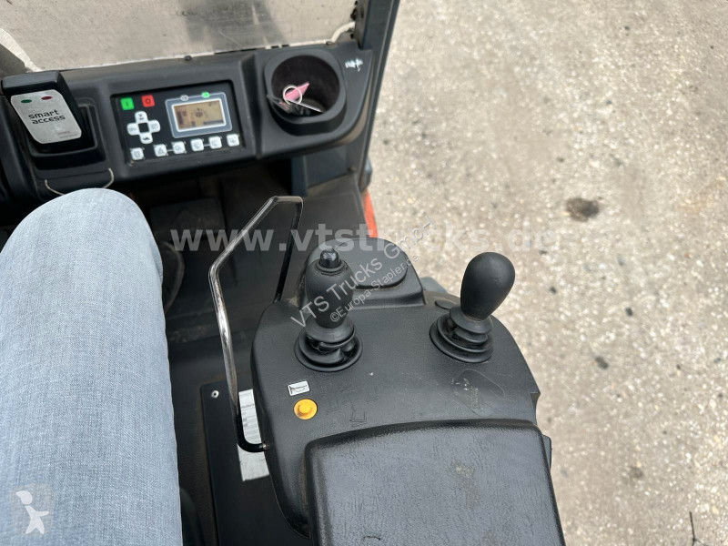 Vysokozdvižný vozík Toyota Toyota 8FBMK 16T 48V