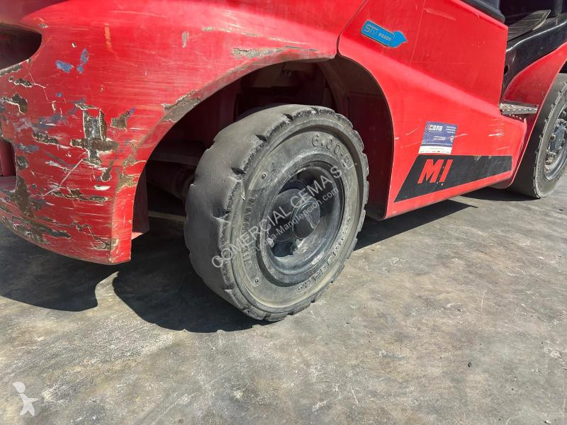 رافعة شوكية Manitou  MI25D