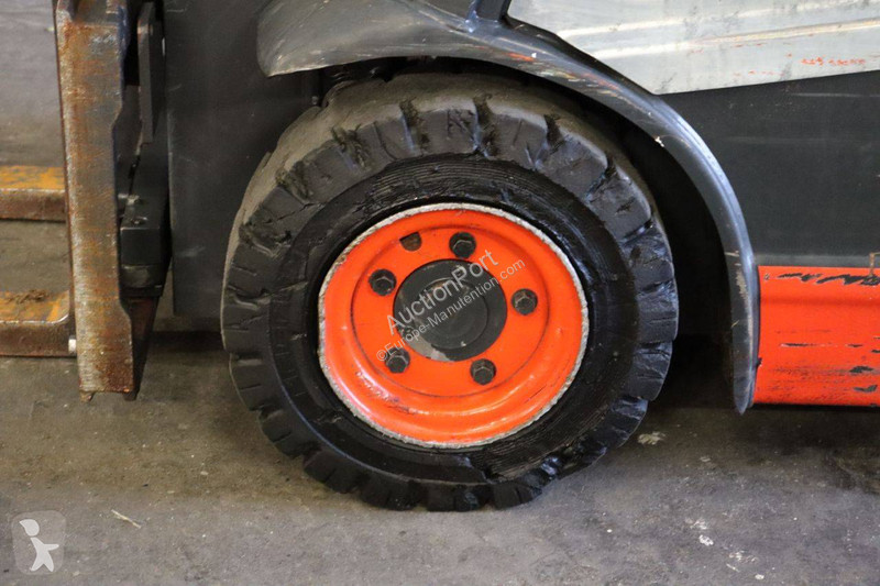 Stivuitor Linde E16PH02