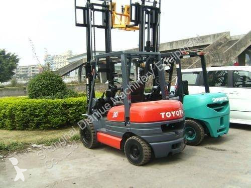 رافعة شوكية Toyota +86 18817734137