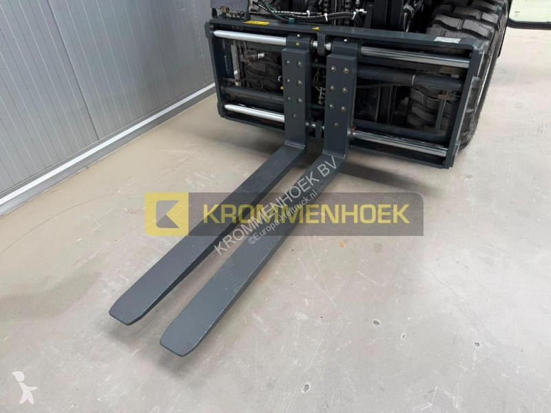 رافعة شوكية Manitou MSI 35