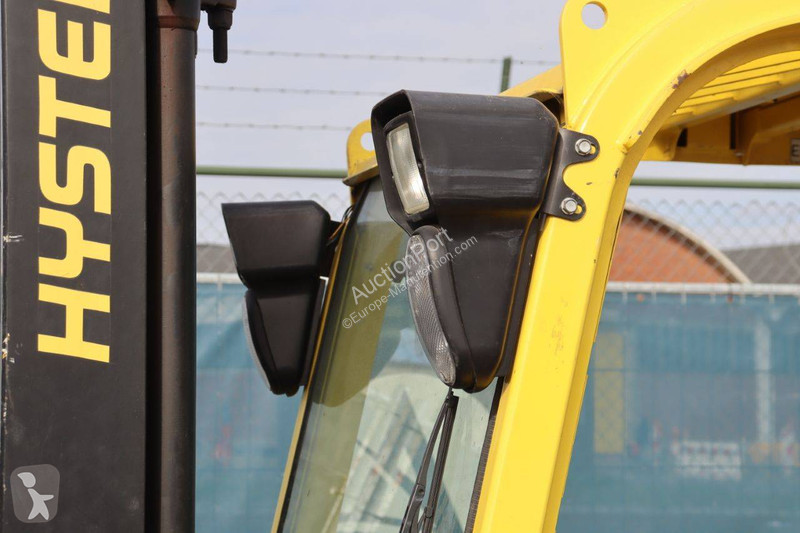 رافعة شوكية Hyster J2.00XMT