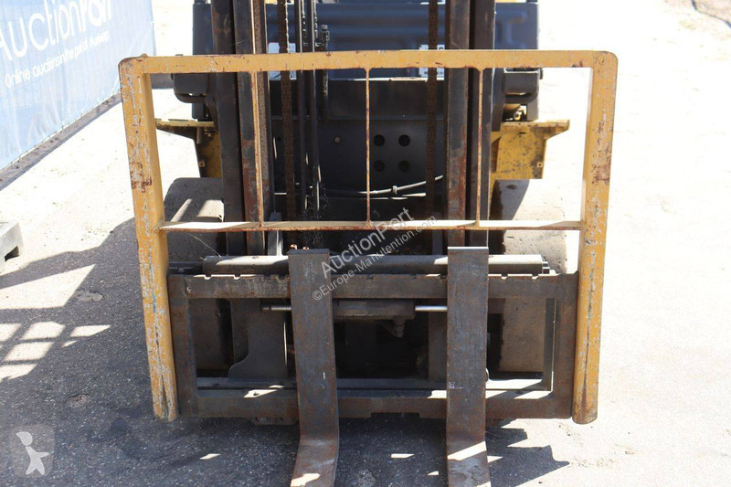 Carretilla elevadora TCM FHG25N