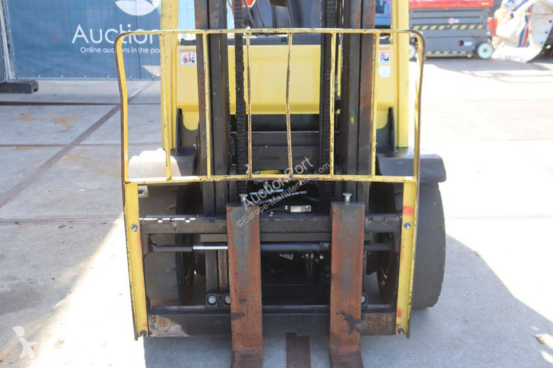 可升降式叉车 Hyster