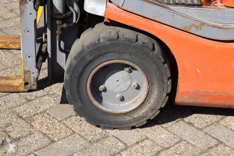 Carretilla elevadora BT CBE2.0F