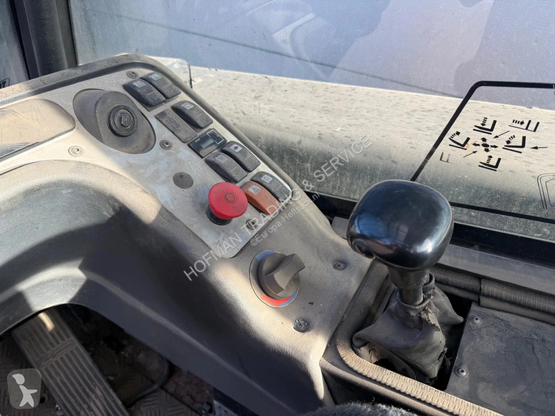 رافعة شوكية JCB TLT30