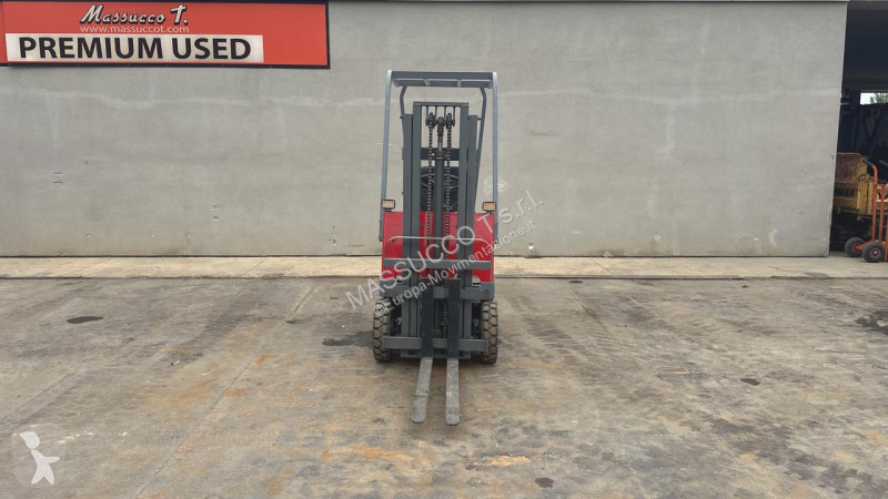 Chariot élévateur Stipp CPD10