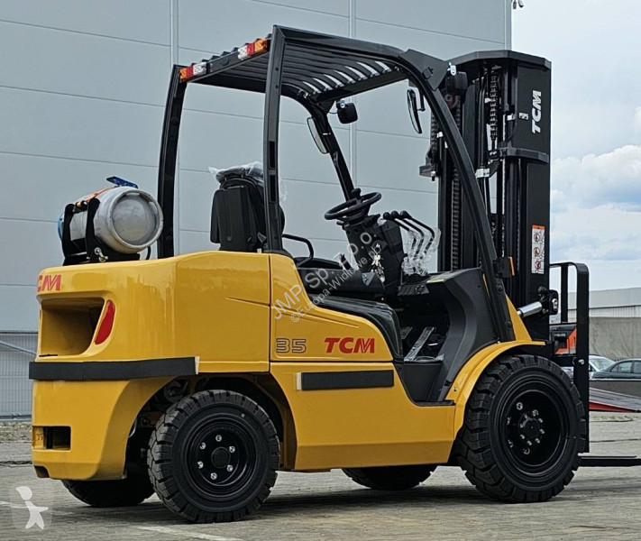 Chariot élévateur TCM FGE35-E2 BRAND NEW TR4700mm