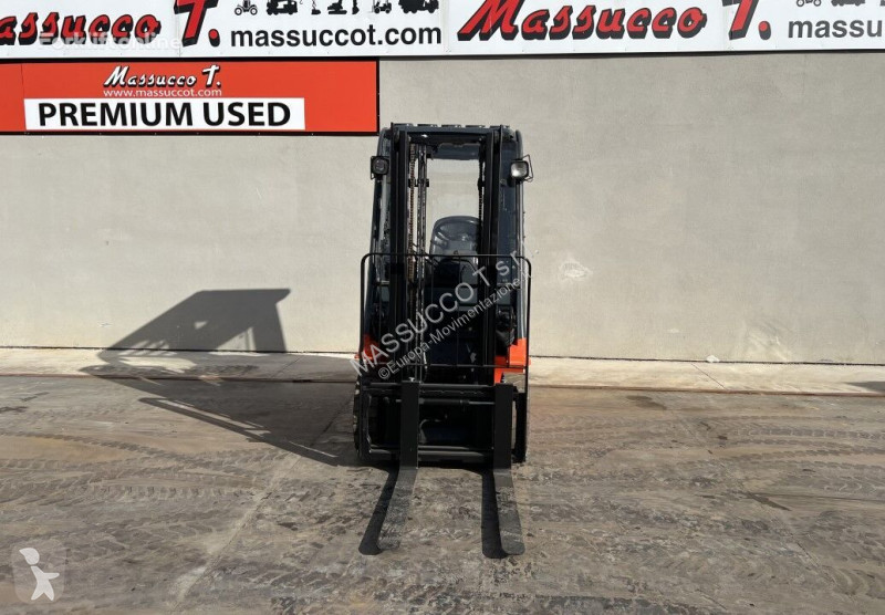 Carrello elevatore Toyota 7FDF18