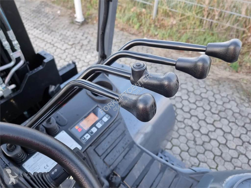 Heftruck Toyota 8FD70F