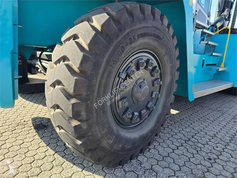 Teleskopický manipulátor Konecranes SMV 33-1200C
