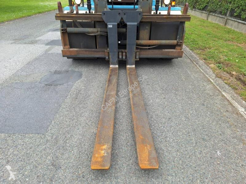Teleskopický manipulátor Konecranes  SMV12-600B