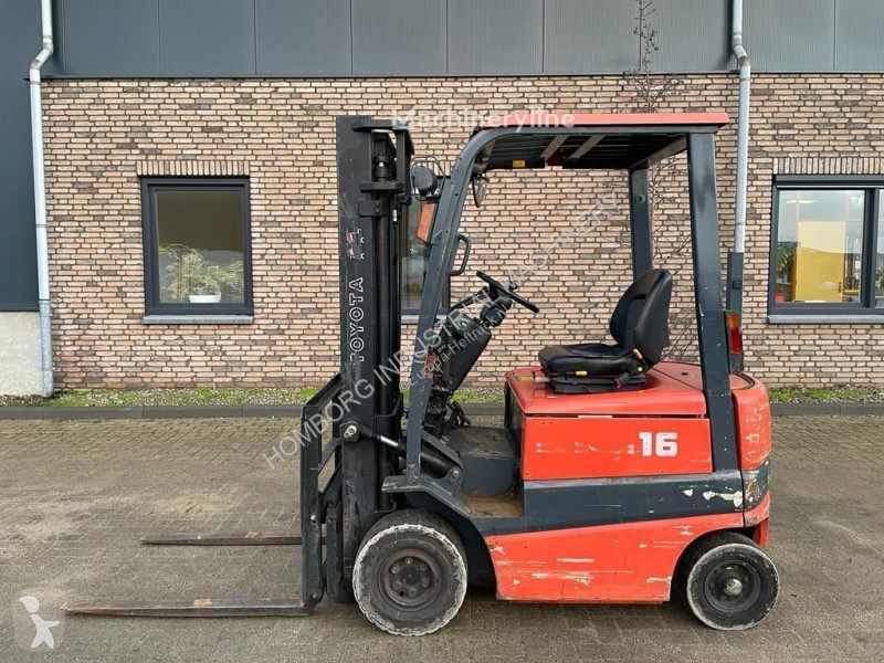 Teleskopický manipulátor Toyota 1.6 ton FBMF16...