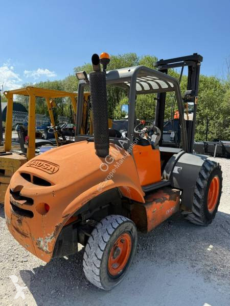 Stivuitor Ausa 2,5T tout terrain