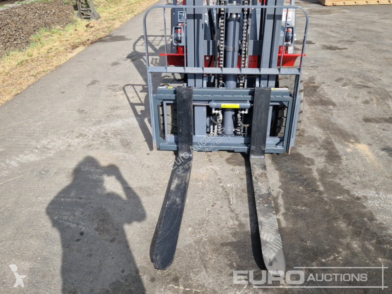 Carrello elevatore  CPC30