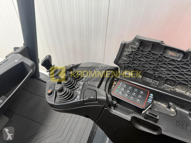 Heftruck Linde H 40 T-02