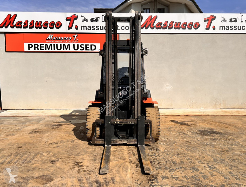 رافعة شوكية Toyota 7FD 40