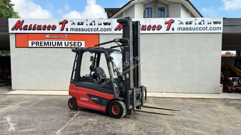 Vysokozdvižný vozík Linde E30L-01