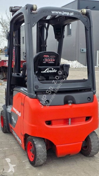 رافعة شوكية Linde
