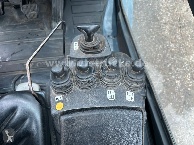 رافعة شوكية Toyota 408 45N Diesel Stapler 5t
