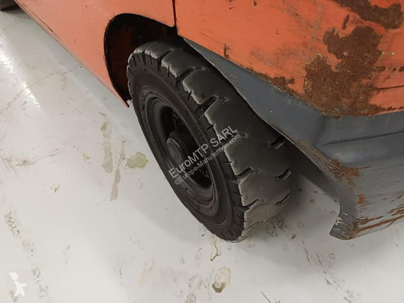 رافعة شوكية Toyota  06-8FG18F