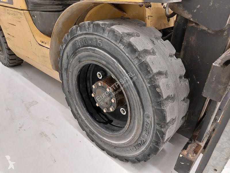 رافعة شوكية Caterpillar  GP35N