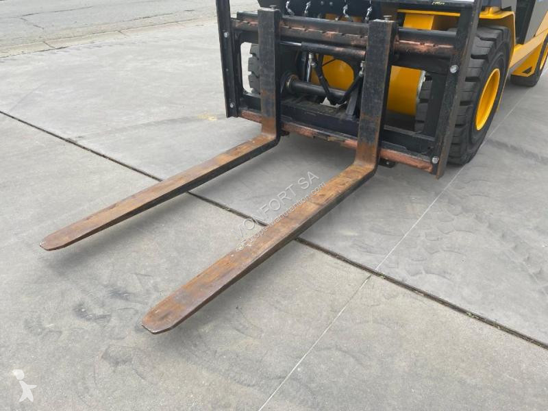 Автопогрузчик JCB  TLT 35-22E - 2RM électrique