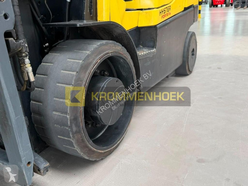 رافعة شوكية Hyster 0