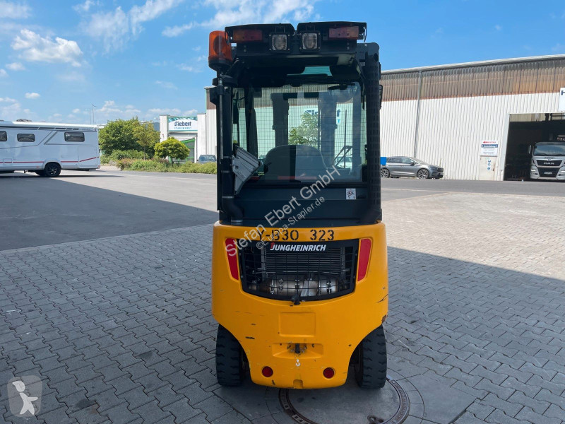 Кар Jungheinrich 316s / Triplex: 4.4m / 2.008h...