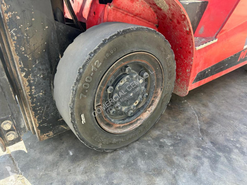 رافعة شوكية Manitou  MI25D
