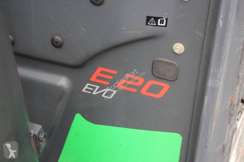 Stivuitor Linde 02