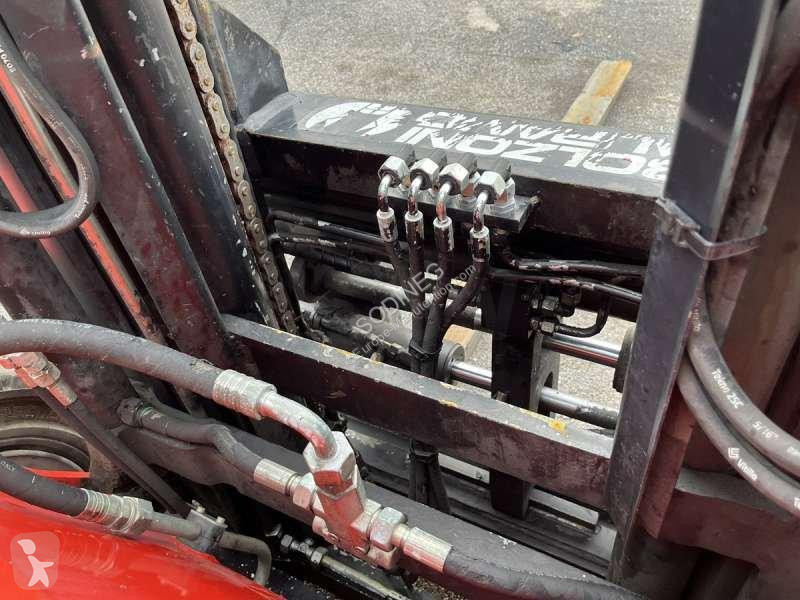 رافعة شوكية Manitou (6T / 4m)