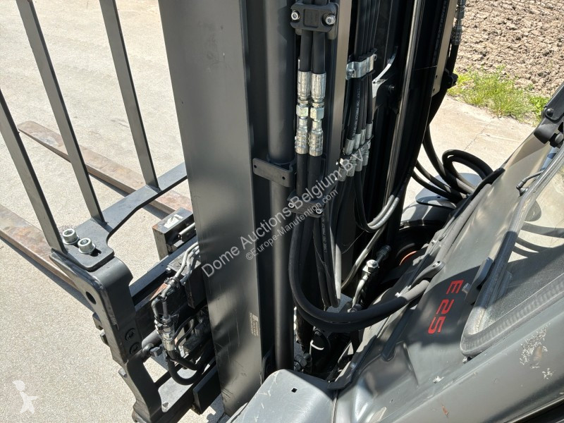 رافعة شوكية Linde E25-01