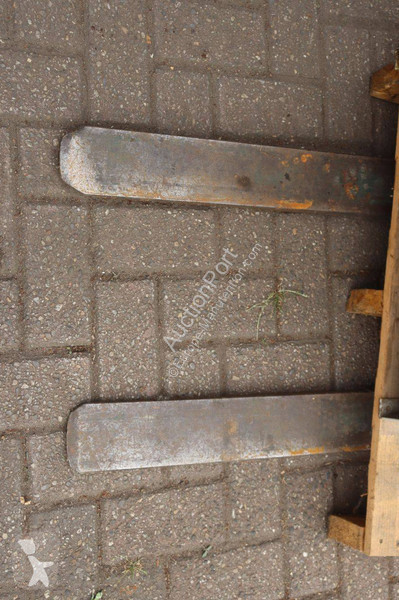 Carretilla elevadora TCM FHB15H4