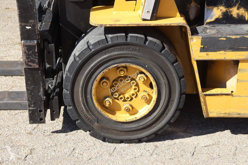 Carretilla elevadora Caterpillar F50DSA