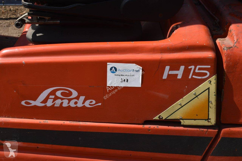 Teleskopický manipulátor Linde H15D