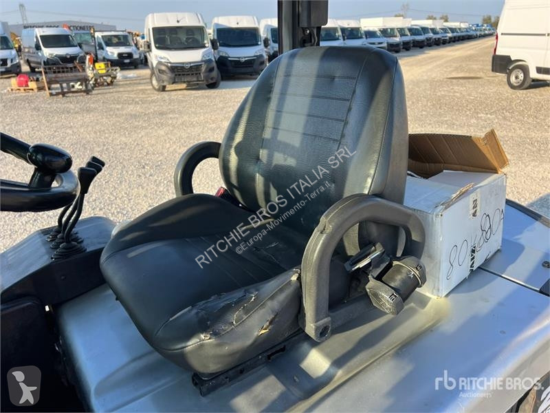 Carretilla elevadora Nissan QX25 2500 kg...