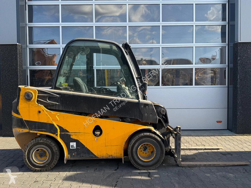 رافعة شوكية JCB TLT30