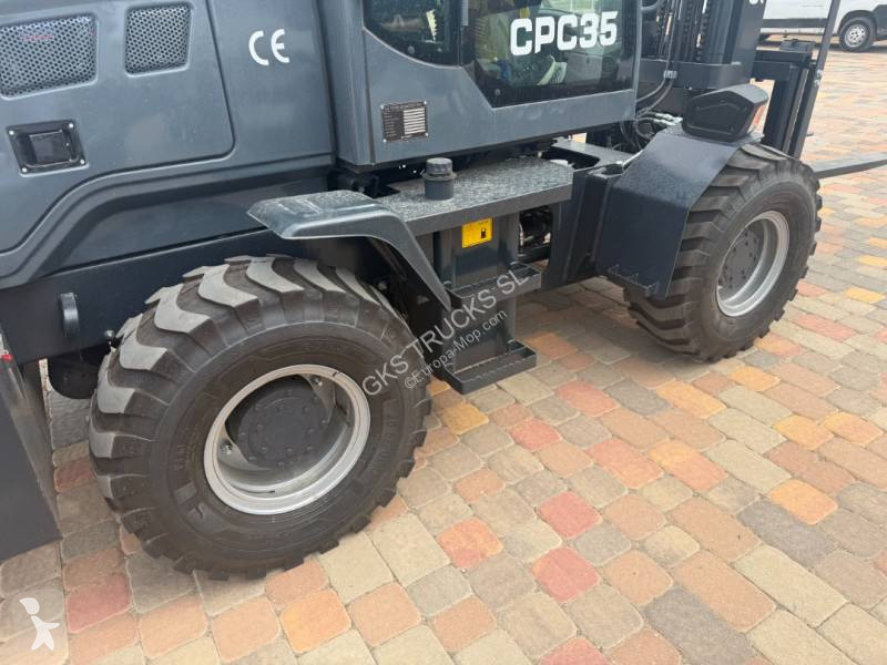 Chariot élévateur JAC CPC35, 4x4