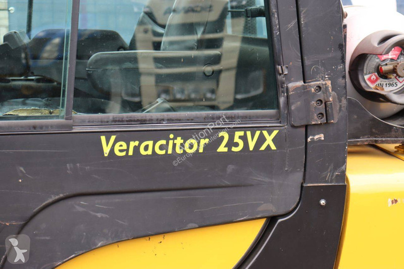 Chariot élévateur Yale GLP25VX