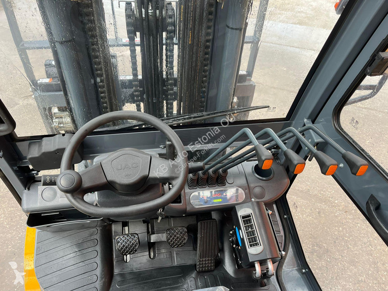 Teleskopický manipulátor JAC CPCD 35 J NEW ! /...