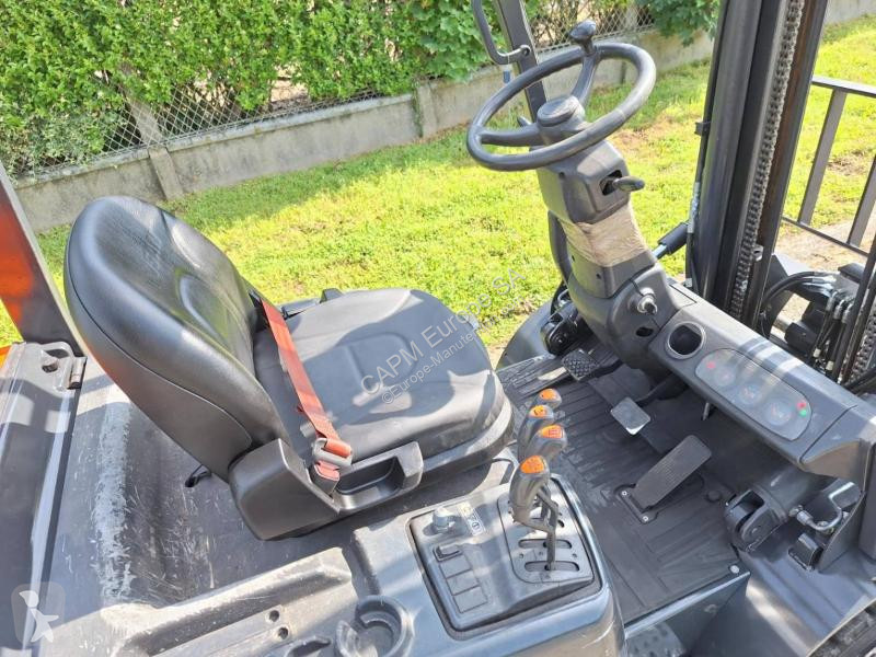 رافعة شوكية Doosan  D30S 5