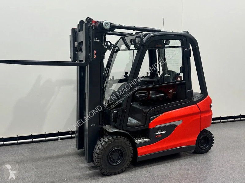 Heftruck Linde 1252 25 L-01