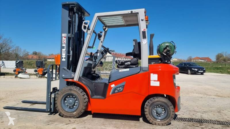 Stivuitor Heli 2,5T à gaz